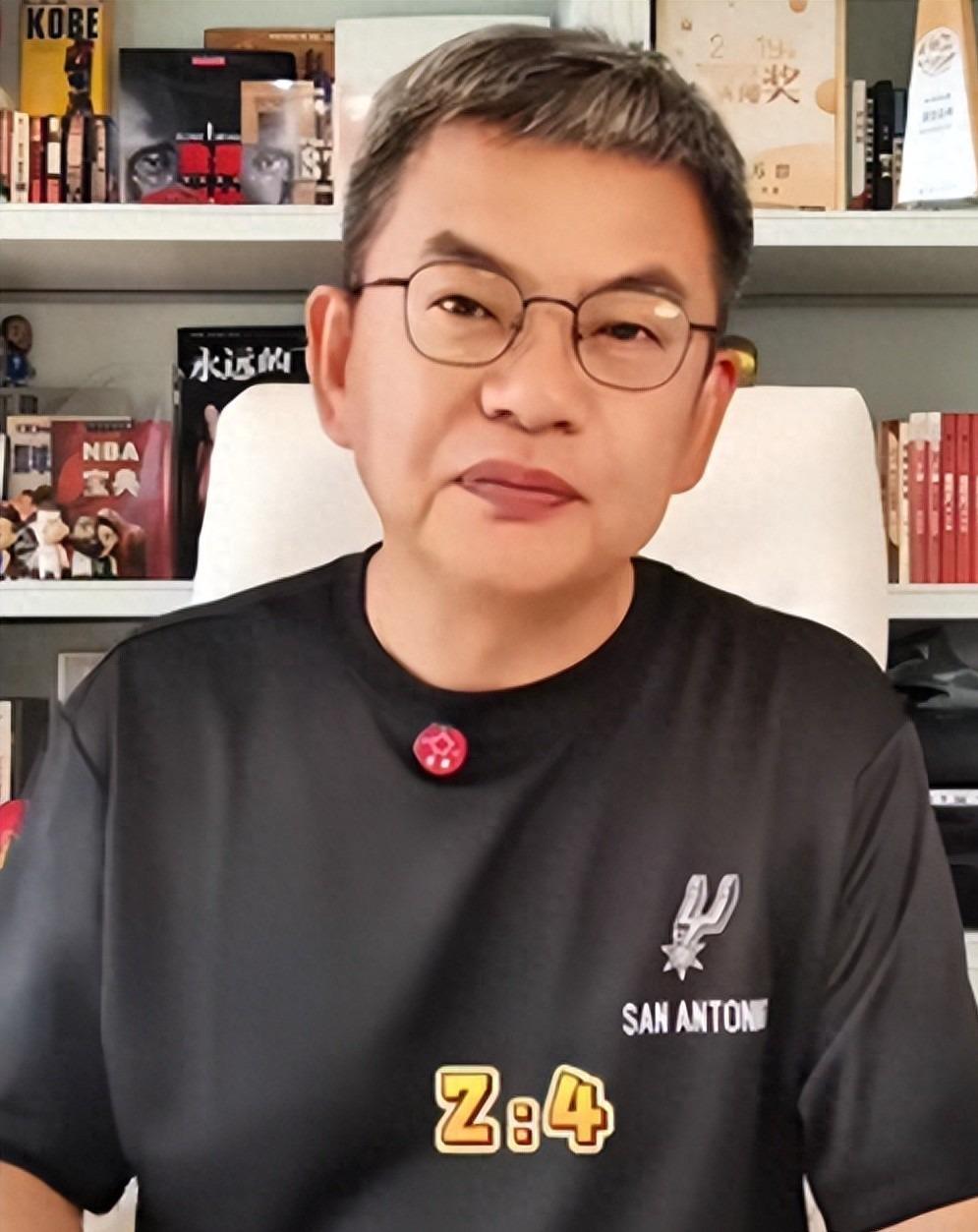 开云体育下载-马刺VS尼克斯谁能夺得NBA总冠军？苏群的预测一针见血